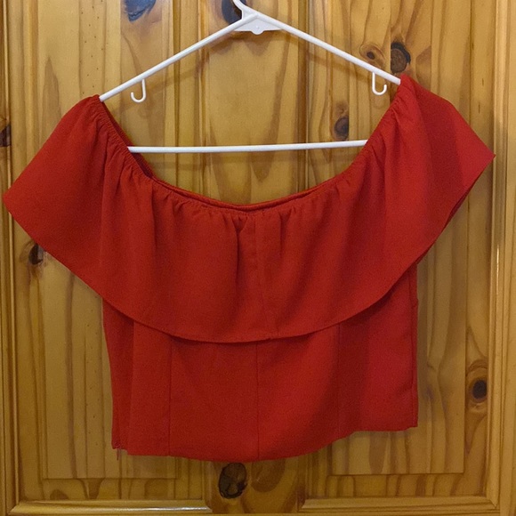 Small crop top - Picture 3 of 4